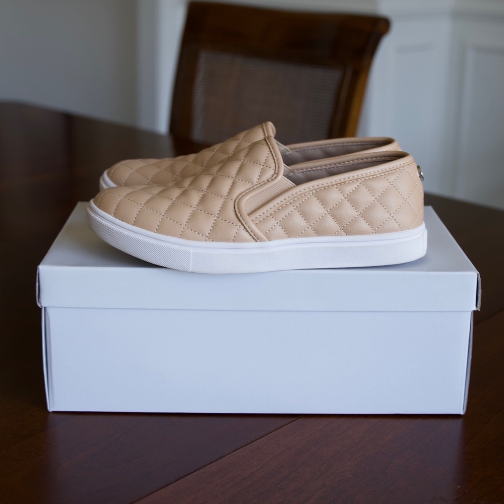 Women's Steven Madden Sneakers. Size 7.5.
